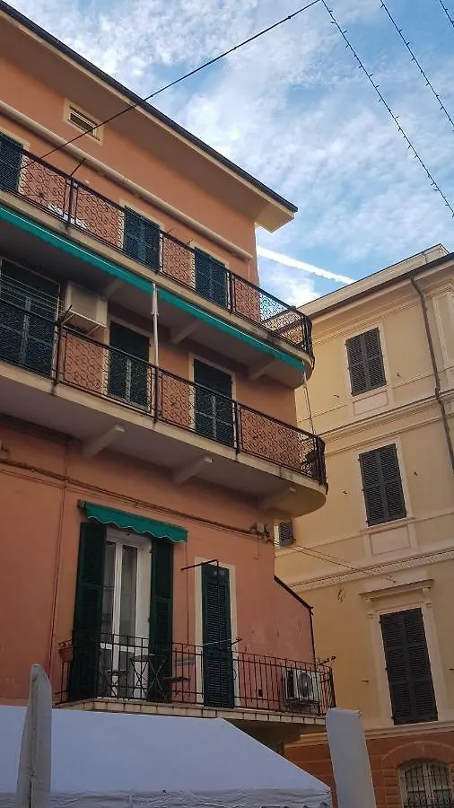 Appartamento Holidays In Alassio